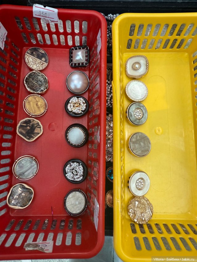 Сегодня первый день выставки кукол в Гостином дворе