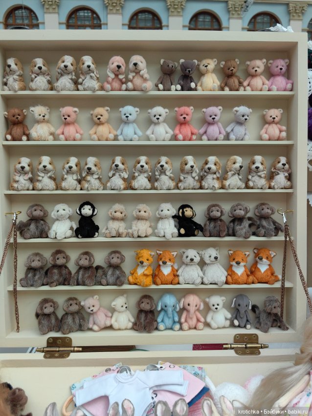 Выставка в Гостином дворе 2025 - часть 1