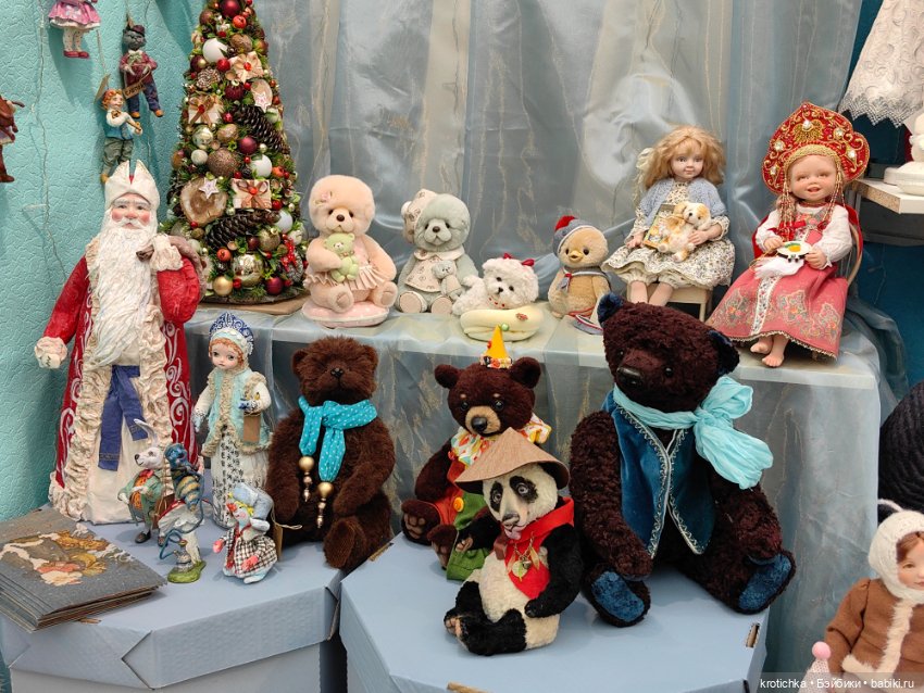 Выставка в Гостином дворе 2025 - часть 2