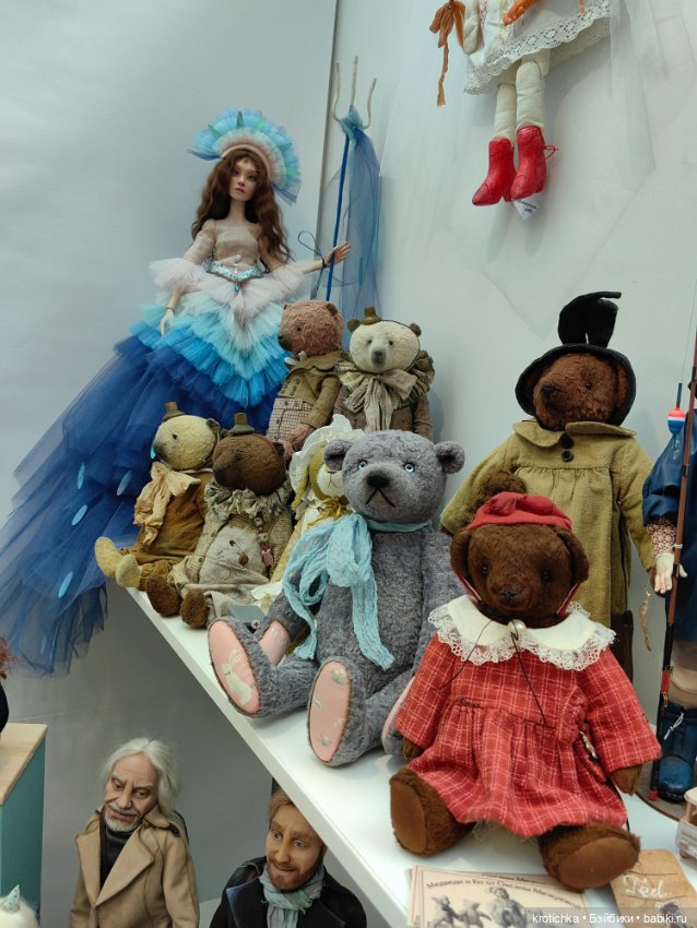 Выставка в Гостином дворе 2025 - часть 2