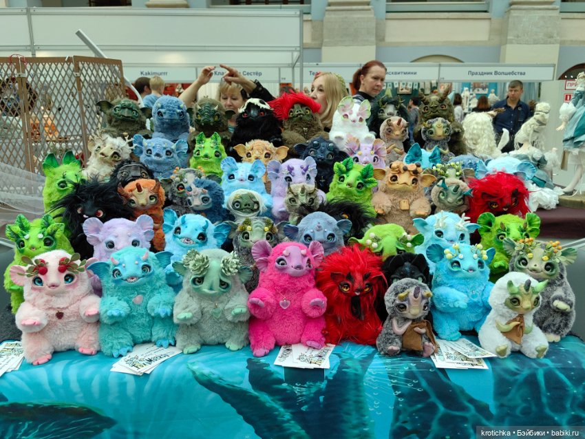 Выставка в Гостином дворе 2025 - часть 2