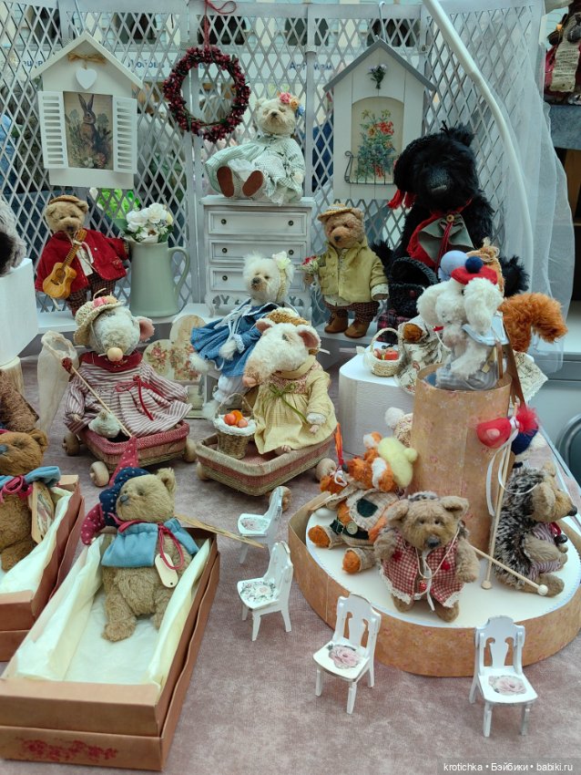 Выставка в Гостином дворе 2025 - часть 2