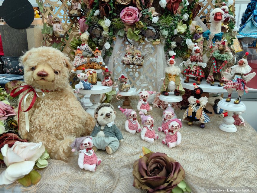 Выставка в Гостином дворе 2025 - часть 1