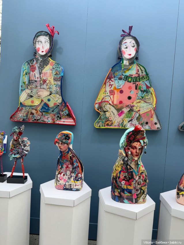 Сегодня первый день выставки кукол в Гостином дворе