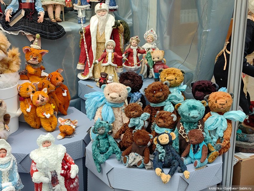 Выставка в Гостином дворе 2025 - часть 2