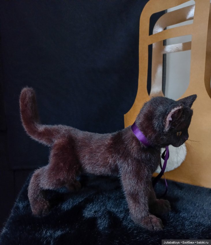 Бурманский котенок 🤎 — Игрушки в смешанной технике (мех и глина): Арт (фото 2)