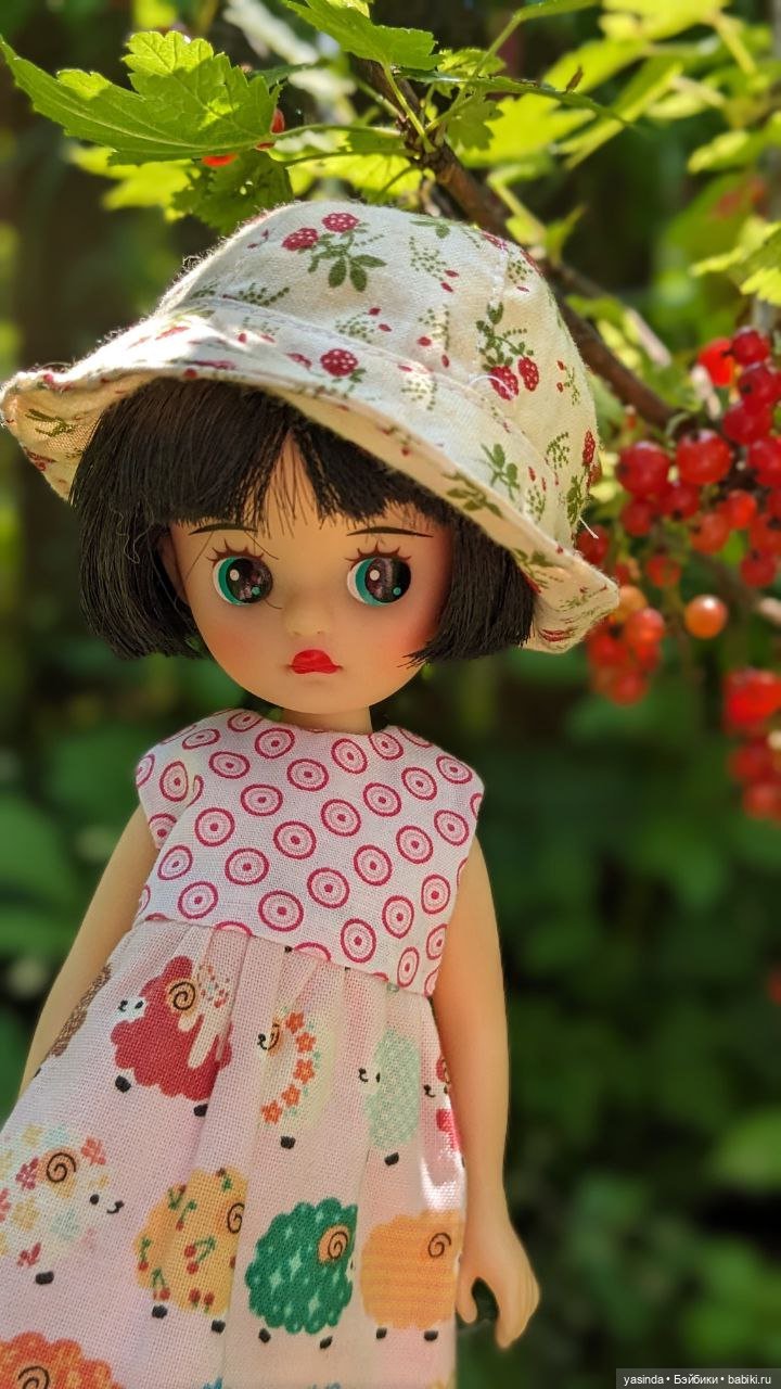 Дачная компания — Куклы Strawberry Planet: Redberry (фото 6)