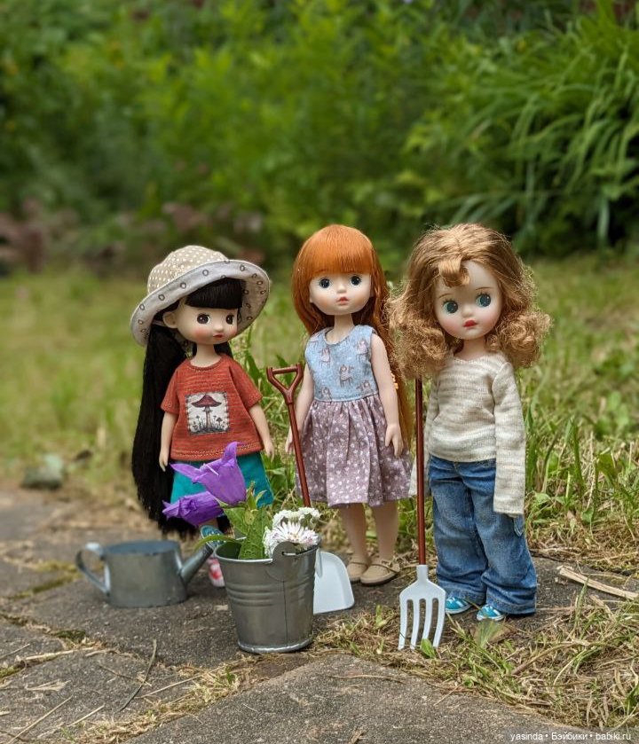 Дачная компания — Куклы Strawberry Planet: Redberry (фото 9)
