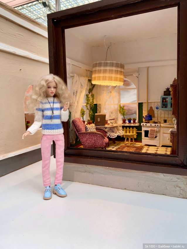 Кукольная компания на кукольной выставке