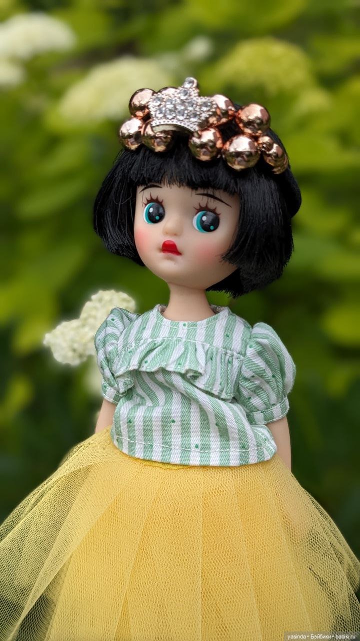 Дачная компания — Куклы Strawberry Planet: Redberry