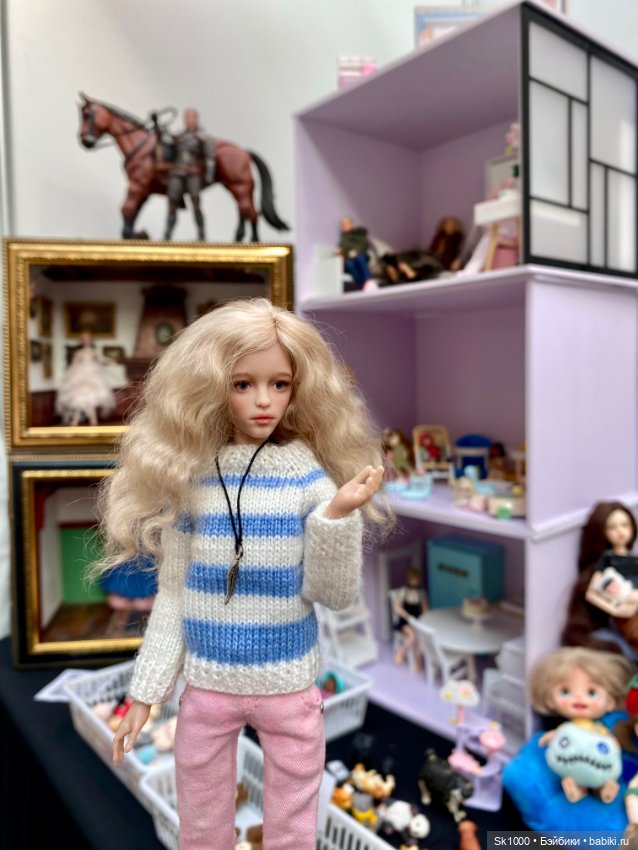 Кукольная компания на кукольной выставке