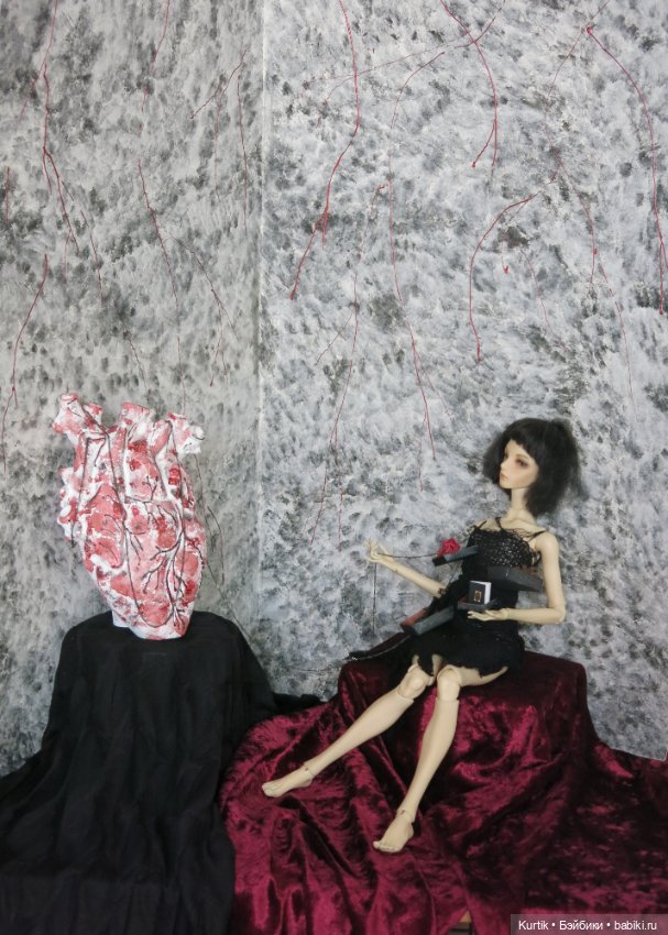 Большое сердце, или девушка с ящичками