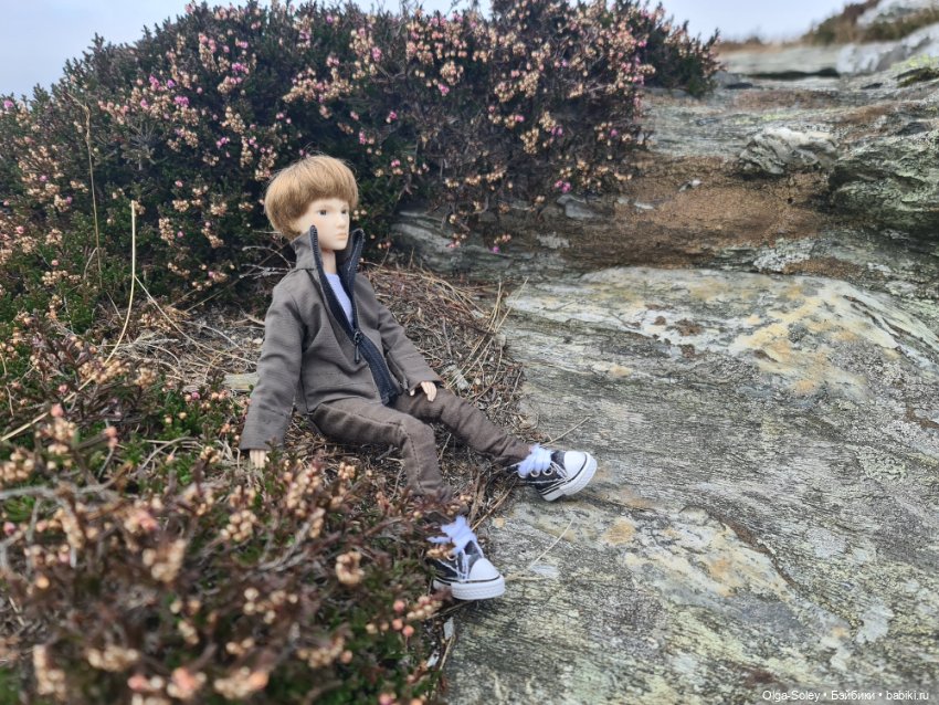 Кто-то к людям, кто-то от них