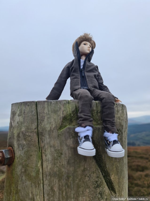 Кто-то к людям, кто-то от них