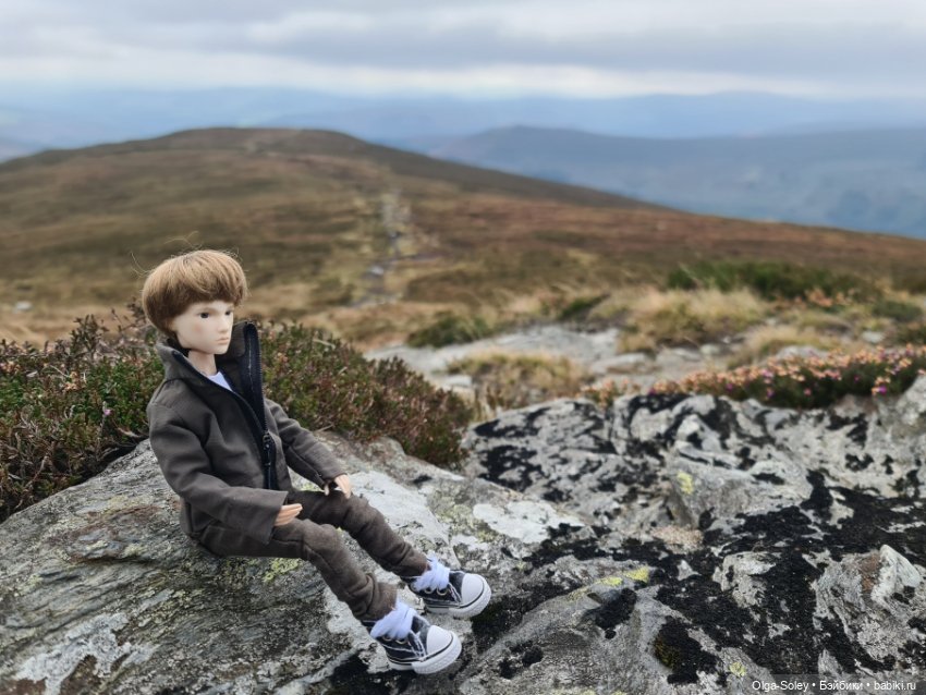 Кто-то к людям, кто-то от них