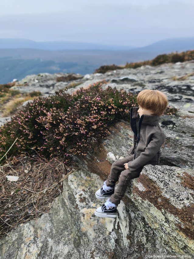 Кто-то к людям, кто-то от них