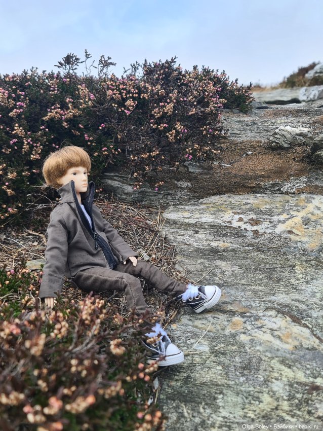 Кто-то к людям, кто-то от них