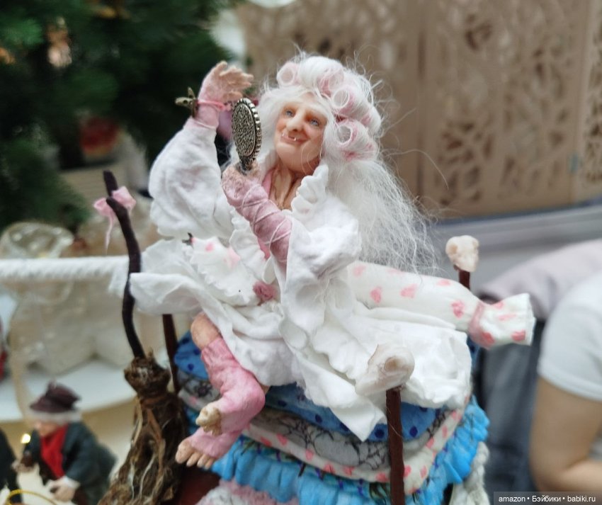 Выставка "живых" кукол в Гостином Дворе, 2025