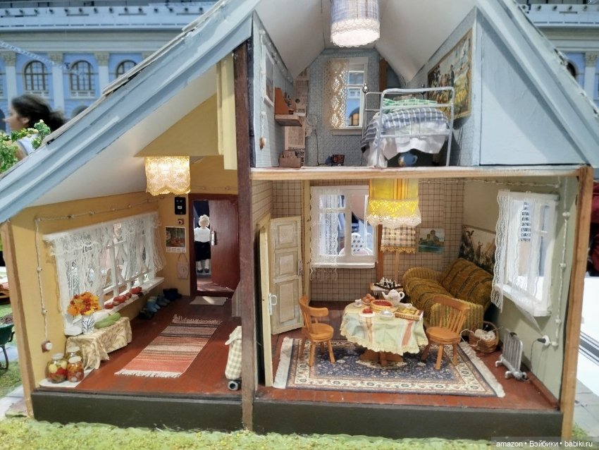 Выставка "живых" кукол в Гостином Дворе, 2025