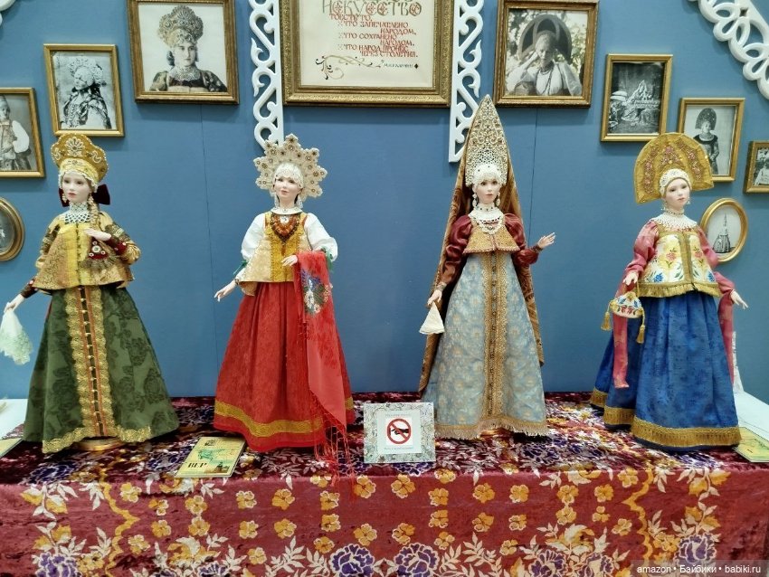 Выставка "живых" кукол в Гостином Дворе, 2025