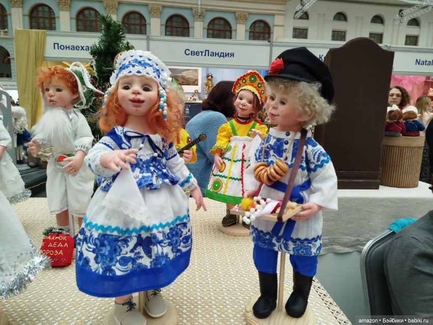 Выставка "живых" кукол в Гостином Дворе, 2025