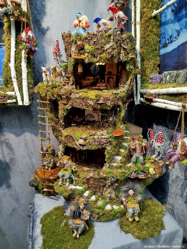 Выставка "живых" кукол в Гостином Дворе, 2025