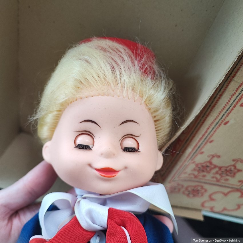 Сувенирная стюардесса — Игрушки СССР и советского детства: резиновые (фото 5)