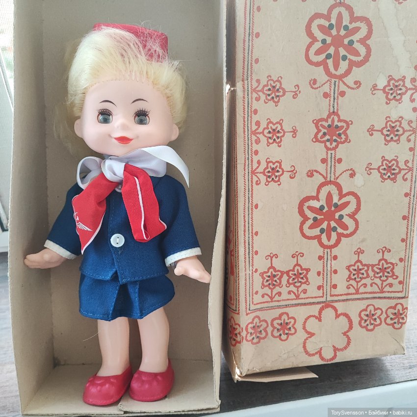 Сувенирная стюардесса — Игрушки СССР и советского детства: резиновые