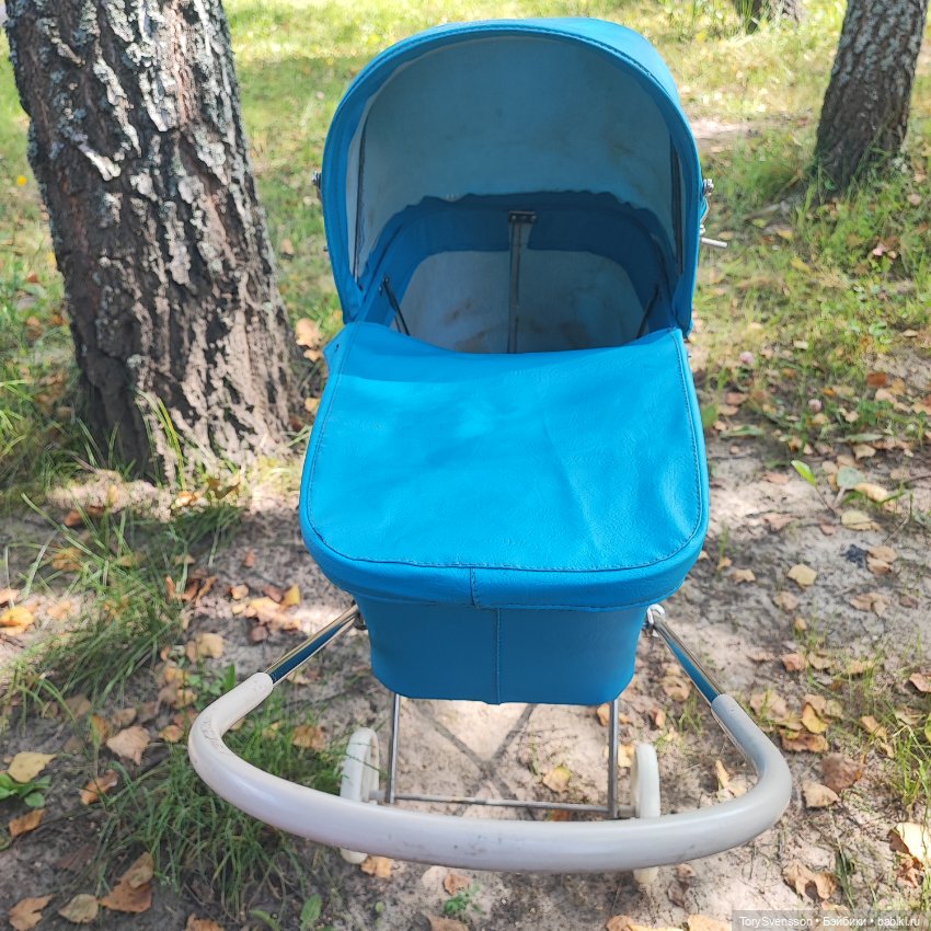 Коляска для кукол — Игрушки СССР и советского детства: резиновые (фото 4)