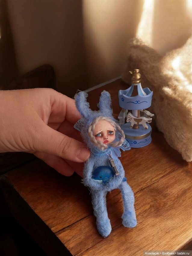 Грустная зайка Юся🐰 — Вязаные игрушки и амигуруми: крючком