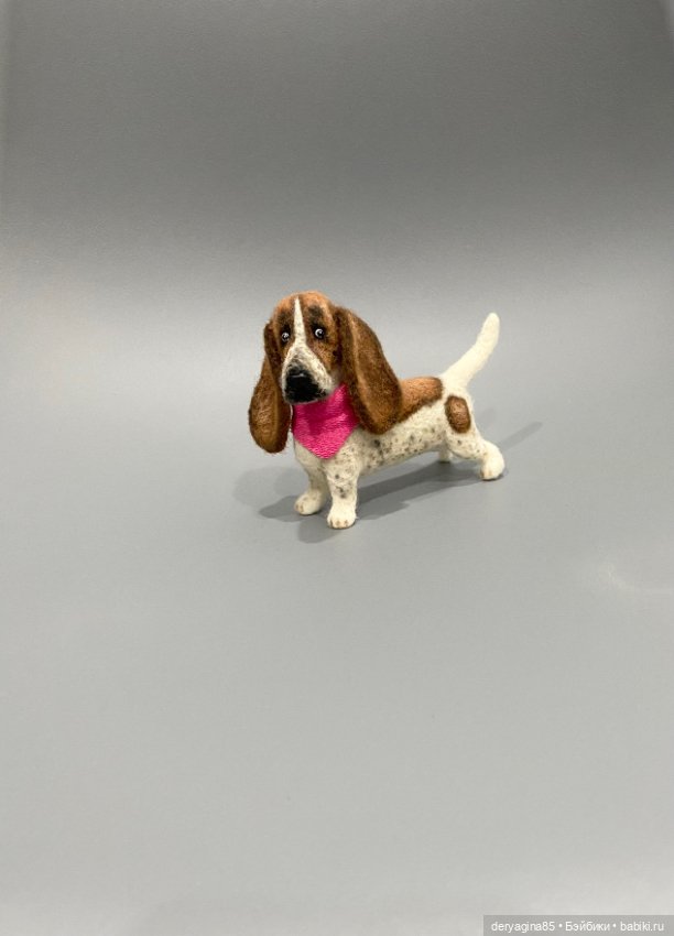 Мультяшный бассет — Валяные игрушки из шерсти: сухое валяние