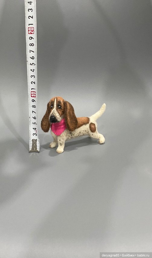 Мультяшный бассет — Валяные игрушки из шерсти: сухое валяние (фото 5)