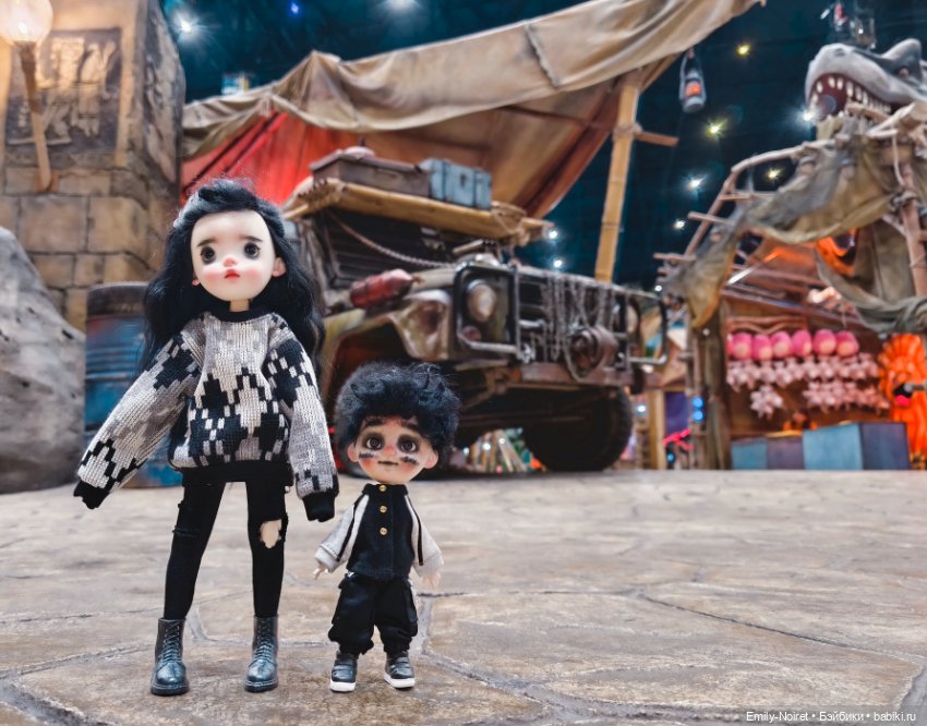 Детишки в парке аттракционов (фото 10)