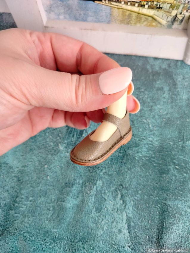 Примерка — Одежда и обувь для кукол своими руками: фото (фото 7)