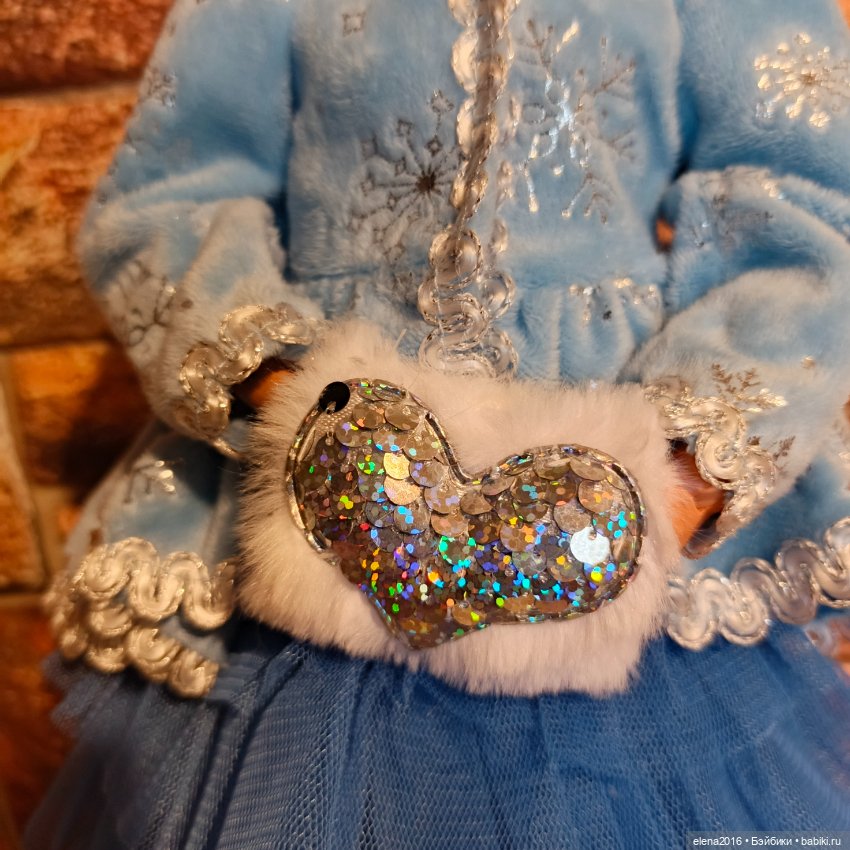 Снегурочка — Российские куклы Весна (фото 3)