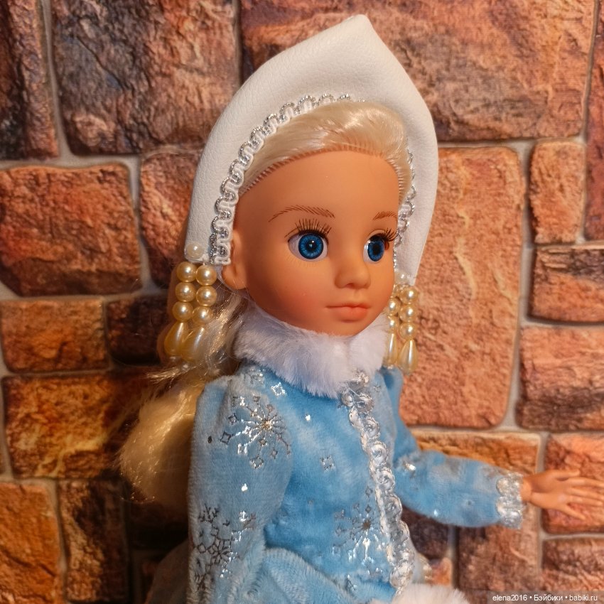 Снегурочка — Российские куклы Весна (фото 5)