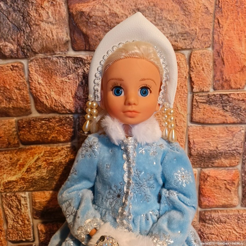 Снегурочка — Российские куклы Весна (фото 2)