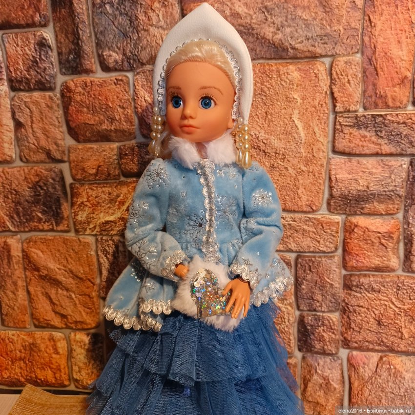 Снегурочка — Российские куклы Весна (фото 7)
