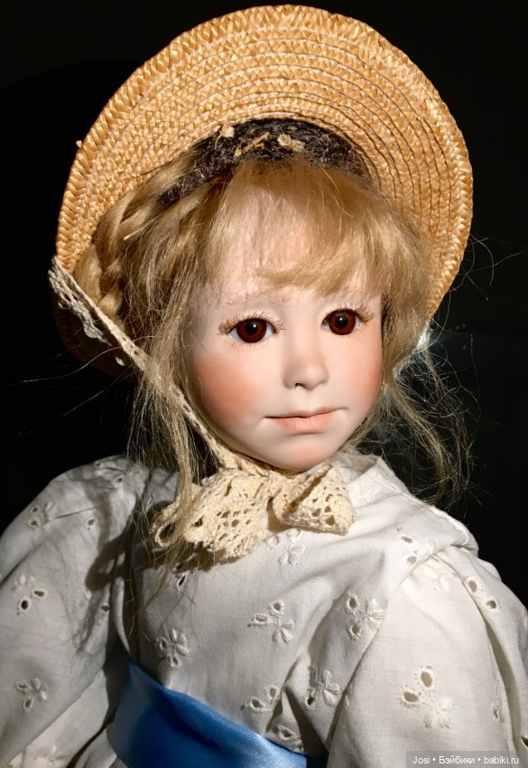 Маленькая барышня Anni от Ruth Treffeisen 1986