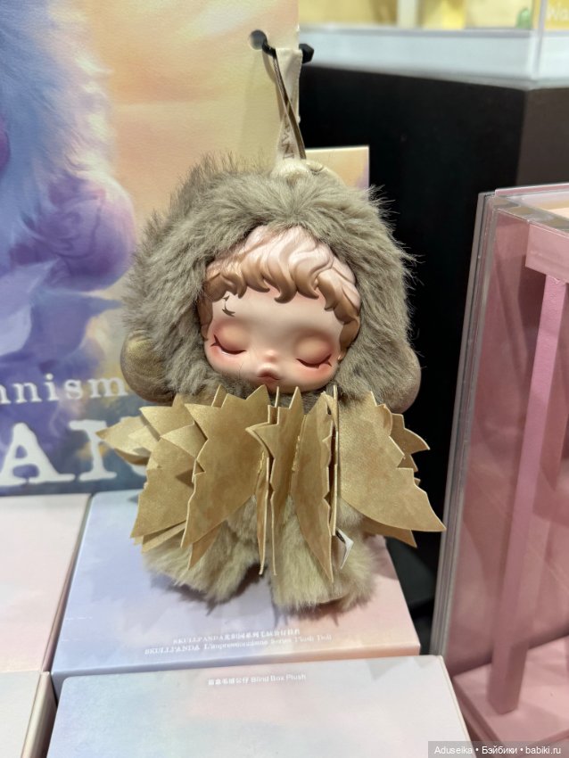 В одном магазинчике Pop Mart (фото 9)