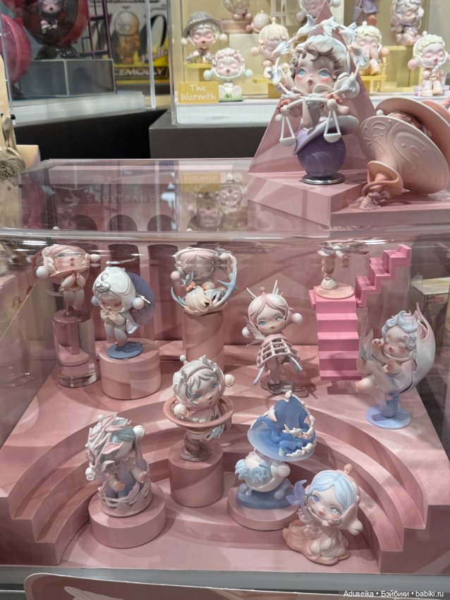 В одном магазинчике Pop Mart