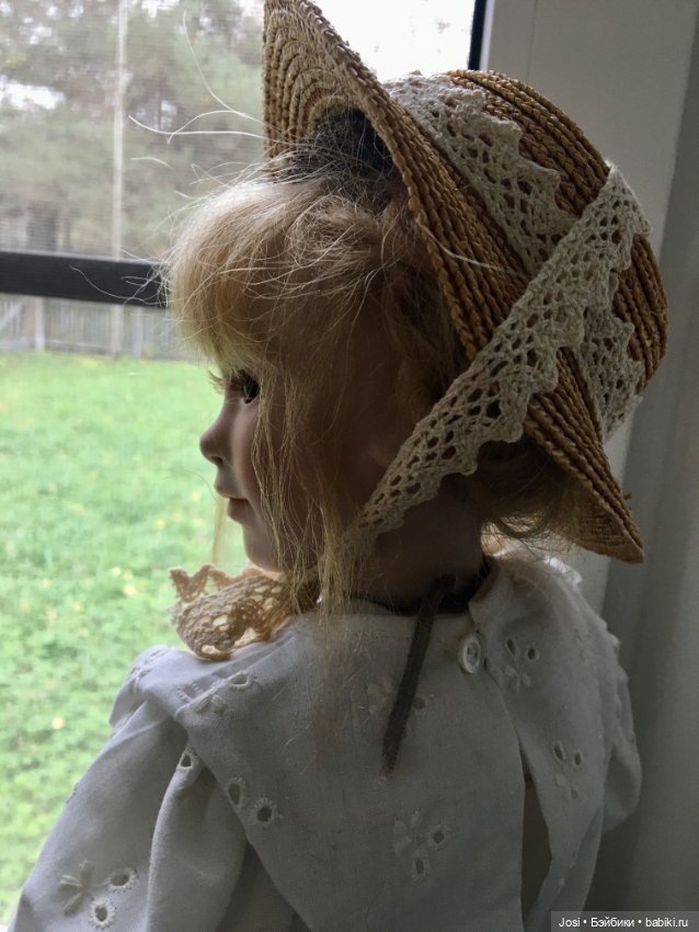 Маленькая барышня Anni от Ruth Treffeisen 1986