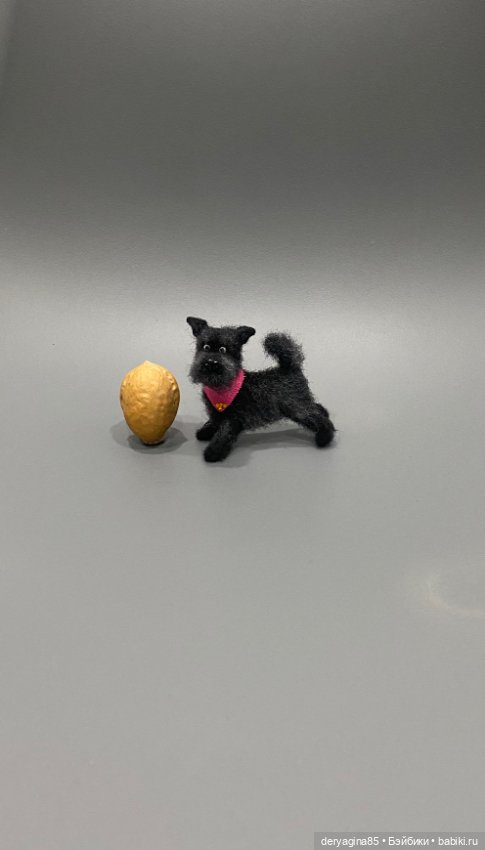 Мультяшный пёсель — Валяные игрушки из шерсти: сухое валяние