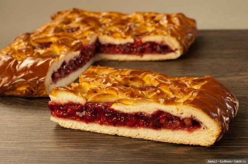 Вязанная одежда для куклы ГДР Sonni