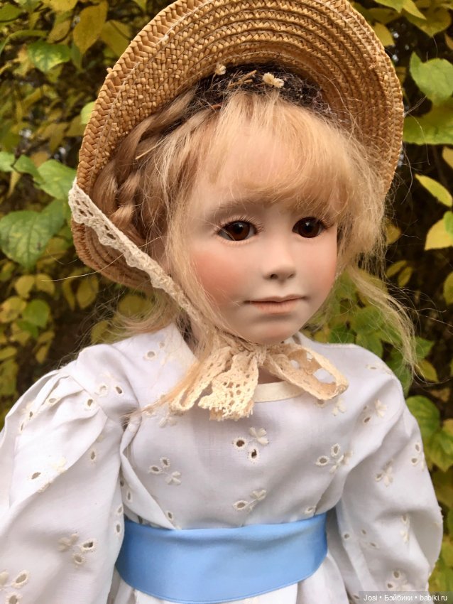 Маленькая барышня Anni от Ruth Treffeisen 1986