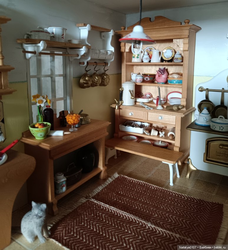 ‎Кукольный дом как коллекция миниатюры. Dora Kuhn. Часть 3-я