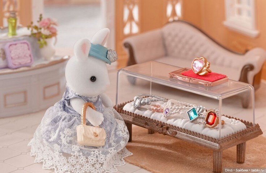 Отель-универмаг 2025 — Sylvanian Families (Сильвания Фэмили): домики (фото 4)