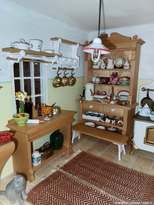 ‎Кукольный дом как коллекция миниатюры. Dora Kuhn. Часть 3-я