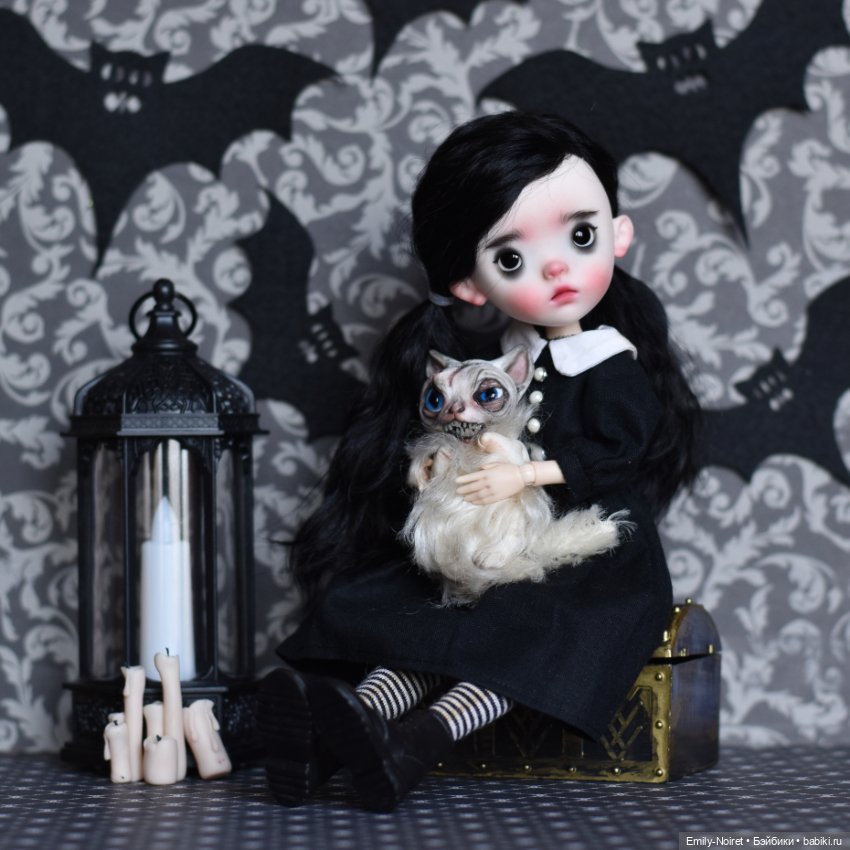 Еще одна из рода Аддамс — ООАК и репейнт игровых кукол: Bratz (фото 7)