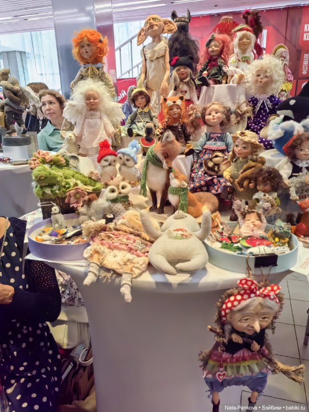 Выставка "Бал кукол" в Новосибирске, часть 3